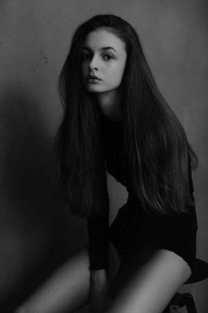 Noubelles Adela