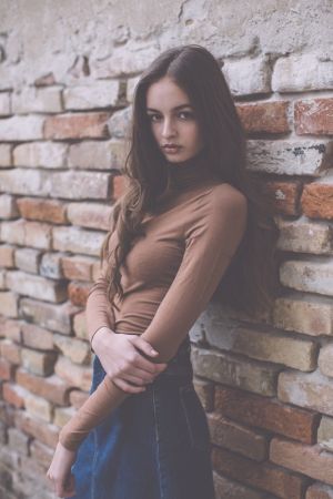 Noubelles Adela