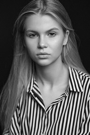 Noubelles Anna G