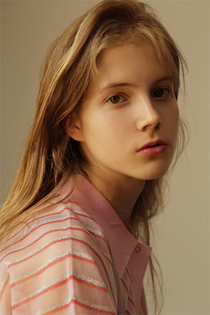 Noubelles Annie B