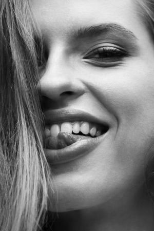 Noubelles Karolina W.