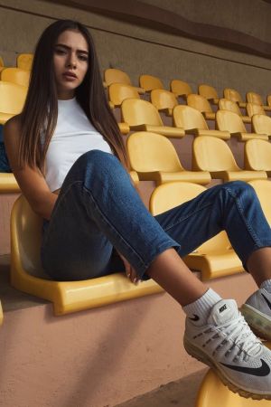 Noubelles Yulia